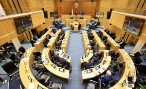 Kıbrıs Parlamentosu Seçim Öncesi Son Oturumunda Yoğun Gündemle Toplandı