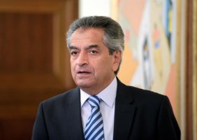 Eski Başsavcı Clerides, Sandy Skandalı Hakkındaki Sessizliğini Bozdu