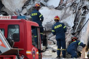 Limasol'da bina çökmesi iki kişiyi öldürdü: Yasa değişikliği baskısı artıyor