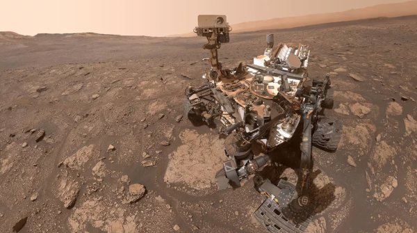 NASA'nın Mars Gezgini, Kızıl Gezegen'de Yeni Organik Bileşikler Keşfetti