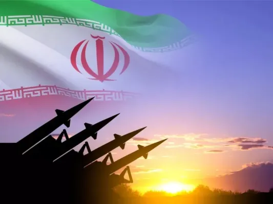 Kuveyt: İran İHA'ları Petrol Tesislerini, Enerji Santrallerini ve Devlet Binalarını Vurdu