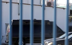 AKEL lideri casus minibüs soruşturmasının yeniden açılmasını istedi