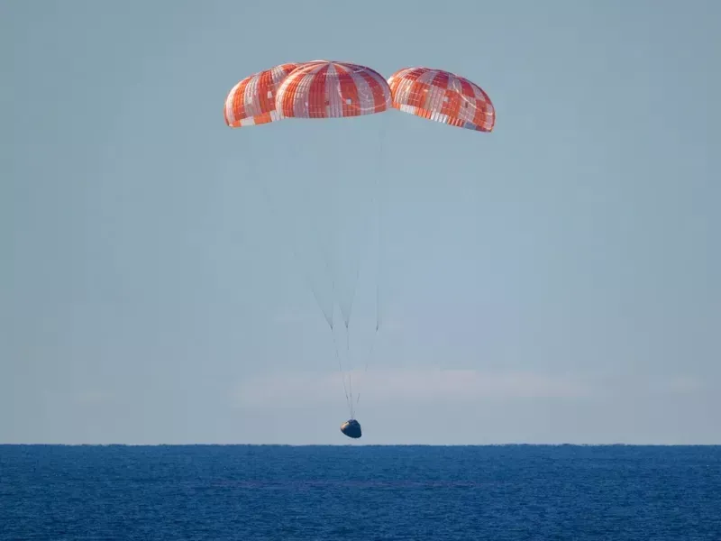 Artemis II Astronotları Tarihi Ay Yolculuğunun Ardından Dünya'ya Güvenle Döndü