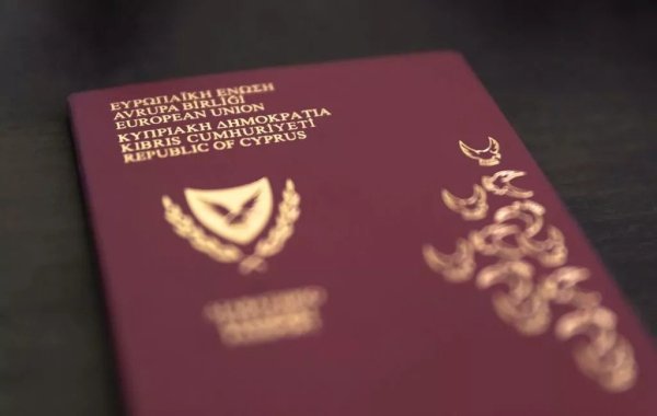 Bir hatayı başka bir hatayla düzeltmek