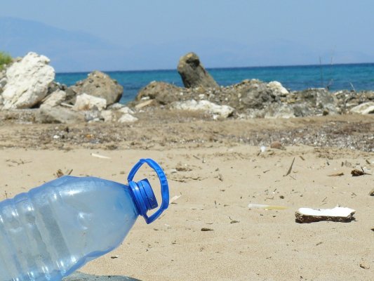 Kıbrıs, AB'de En Çok Plastik Şişe Kullanan Ülkeler Arasında