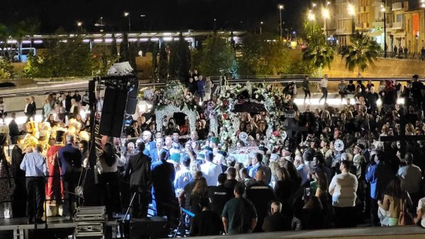 Lefkoşa'daki Üç Kilisenin Epitaf Alayları Büyük Cuma'da Eleftherias Meydanı'nda Buluşacak