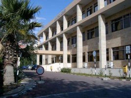 Athienou'da Yasadışı Geçişe Yardım Eden 57 Yaşındaki Şüpheli Tutuklandı