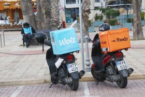 Limasol'da Yemek Kuryesi Gasp Edildi