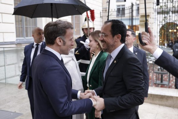 Macron İlk Resmi Ziyaret İçin Kıbrıs'a Geliyor