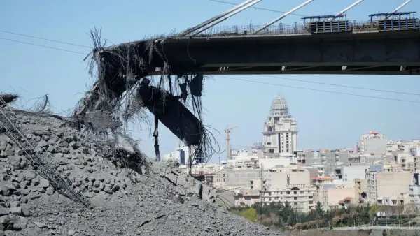 ABD'nin İkinci Savaş Uçağı Basra Körfezi'nde Düştü, Ateşkes Görüşmeleri Çıkmaza Girdi