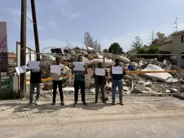 Limasol'da Çöken Binanın Sakinleri Yardım İçin Yalvarıyor: Belgeleri ve Birikimleri Enkazın Altında Kaldı