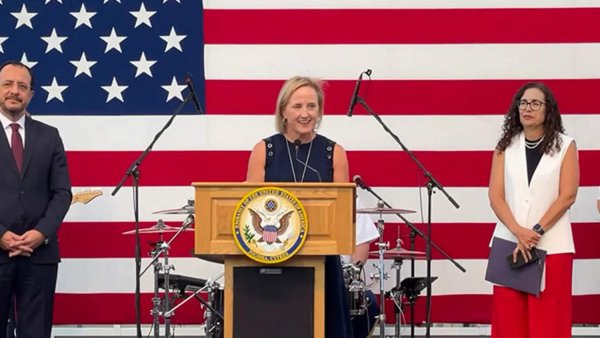 ABD'nin Kıbrıs Büyükelçisi Trump'ın Ukrayna Politikası Nedeniyle Dışişleri Bakanlığı'ndan Ayrılıyor