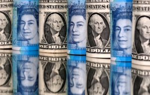 İngiliz sterlini İran savaşı öncesi seviyelere yükseldi