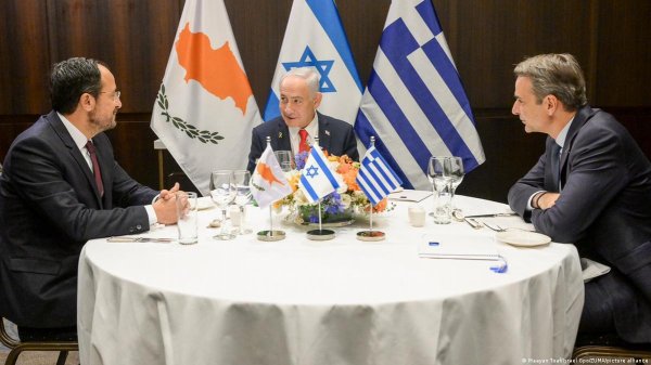 Kıbrıs Cumhuriyeti, Türkiye'nin "Kuşatma" İddialarını Reddetti: Ankara İsrail-Yunanistan Eksenini Eleştiriyor