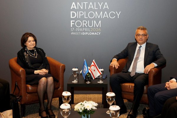 Erhürman, BM Genel Sekreter Yardımcısı DiCarlo ile görüştü