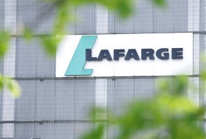 Fransız çimento devi Lafarge, Suriye'de cihatçıları finanse etmekten suçlu bulundu