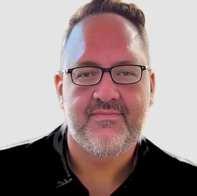 Kıbrıs'ta Kuşak Değişimi: Devlet Memurluğunun Prestijinden Girişimciliğin Yükselişine