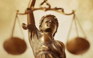 Avukatlar Neden Suskunluğunu Koruyor?