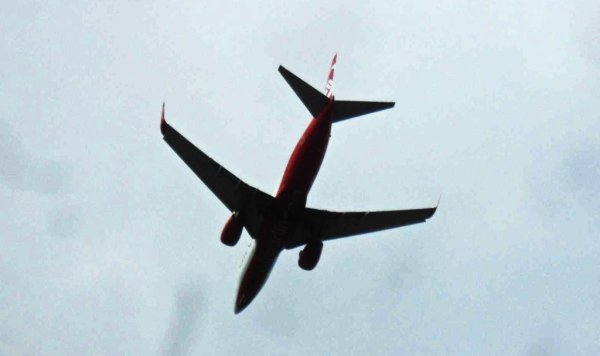 Qantas Yakıt Maliyetlerindeki Artış Nedeniyle İç Hat Kapasitesini Düşürüp Bilet Fiyatlarını Artırıyor