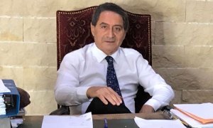 Kilit Tanık 'Sandy' İddiaları Reddederken Clerides USB'deki Kanıtları Polise Teslim Ediyor