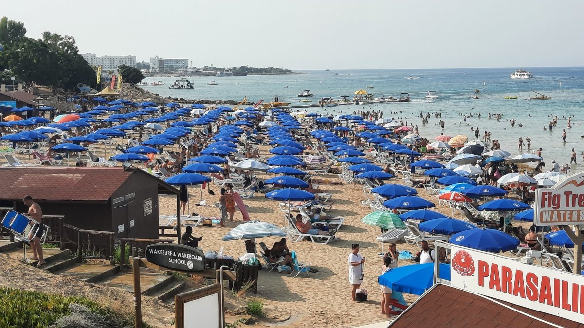 Savaş endişesi Kıbrıs'ta turizm rezervasyonlarını vurdu