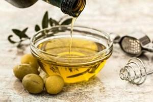 Baf Ticaret Odası Korsika'daki Akdeniz Zeytinyağı Projesine Katıldı