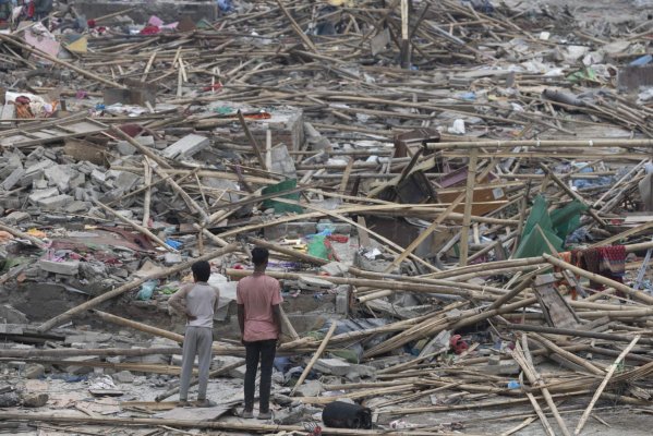 Katmandu'da Hükümet Gecekonduları Yıktı: Binlerce Aile Evsiz Kaldı
