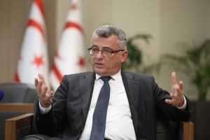 Erhürman, Türkiye'ye girişi engellenen Kıbrıslı Türklerle ilgili görüşmelerin içeriğini açıklamayı reddetti