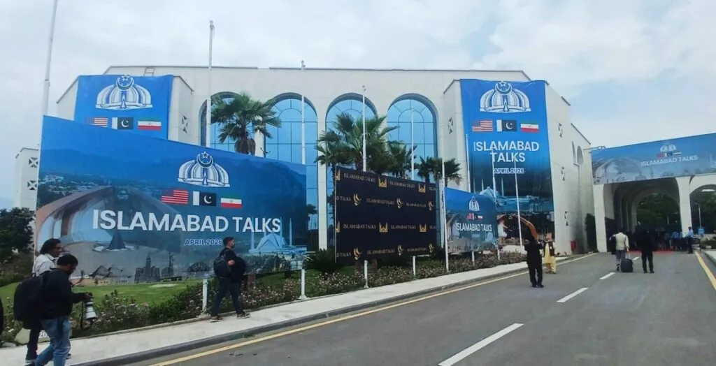 İran, ABD'nin Dondurulan Fonları Serbest Bırakmayı Kabul Ettiğini Açıkladı; Washington İddiayı Yalanladı