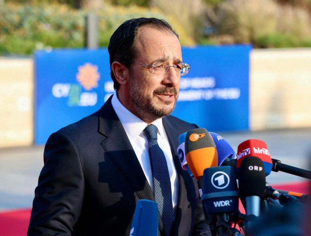 Christodoulides, Ayia Napa Zirvesi'nde AB Karşılıklı Savunma Maddesi İçin Operasyonel Plan Çağrısı Yaptı