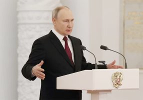Putin'in onay oranı Ukrayna savaşından bu yana en düşük seviyeye geriledi