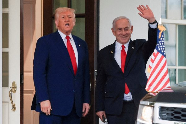 Trump: İsrail Beni İran'a Savaş Açmaya İkna Etmedi
