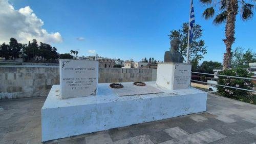 Kissonerga'daki EOKA Militanının Büstü Restore Edilecek