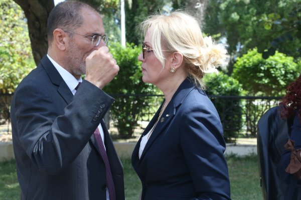 Alma, Papadopoulos'a destek vermeyeceğini açıkladı: Meclis başkanlığı için Charalambides önerisi