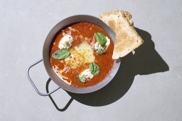 Lidl Food Academy'den Brunch Tarifleri: Shakshuka, Camembert'li Kruvasan ve Rossini