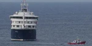Hantavirüs Salgını Yaşanan Yolcu Gemisi Tenerife'ye Ulaştı