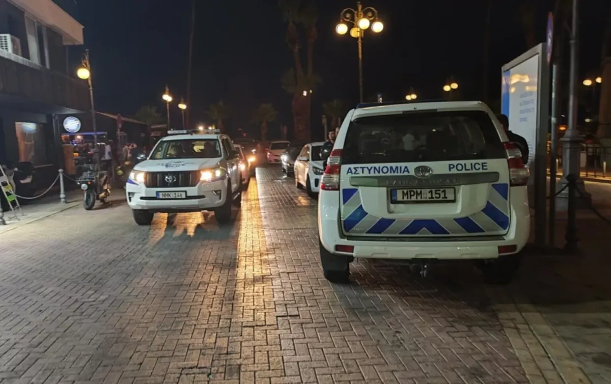 Tampon bölgeden gelen araç polis aracına çarptı, sürücü tutuklandı