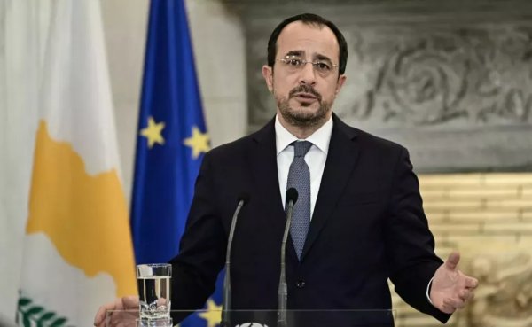 Christodoulides DEFEA savunma konferansı için Atina'ya gidiyor