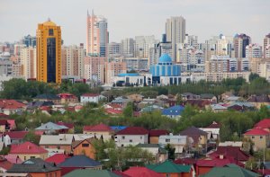 Rusya, Kazakistan'ın İlk Nükleer Santralini İnşa Etmek İçin 16,5 Milyar Dolarlık Anlaşma İmzaladı