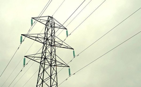 Lefkoşa'nın bazı bölgelerinde elektrik kesintisi: Dağıtım ağında arıza