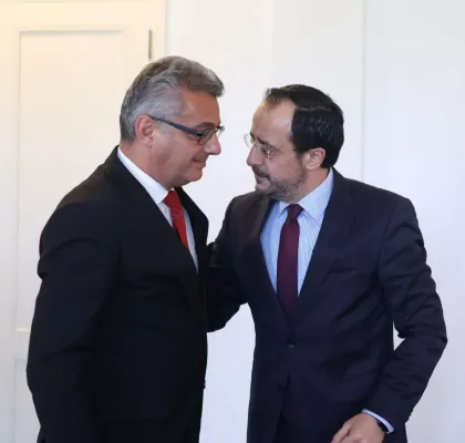 Christodoulides yıl sonundan önce Kıbrıs çözüm planı sinyali verdi