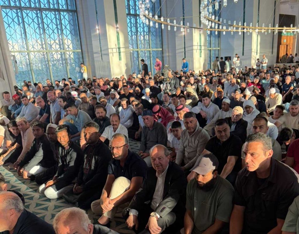 Kıbrıs'ta Kurban Bayramı Başladı