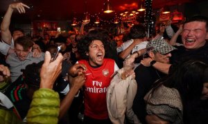 Arsenal 22 yıl sonra şampiyon oldu: Binlerce taraftar Kuzey Londra sokaklarına döküldü