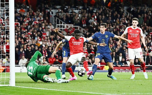 Saka'nın golüyle Arsenal, Atletico'yu eleyerek Şampiyonlar Ligi finaline yükseldi