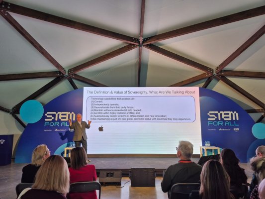 Tenstorrent COO'su: Kıbrıs, yapay zeka çağında egemenlik sınavıyla karşı karşıya