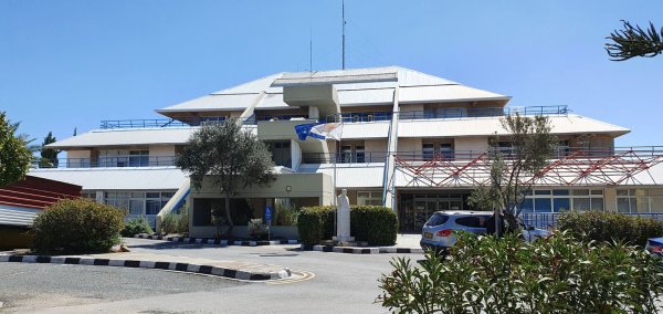 Baf morgu buzdolabı arızası nedeniyle kapatıldı