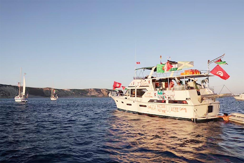 Gazze yardım filosu: İsrail güçleri 10 tekneyi durdurdu, 23 gemi ile bağlantı koptu
