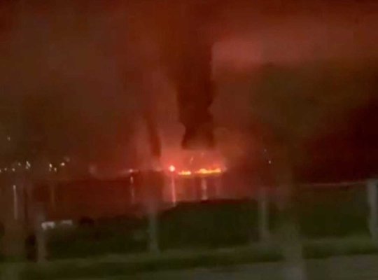 Zelenski: Ukrayna, Novorossiysk Limanı yakınlarında iki gölge filo tankerini vurdu