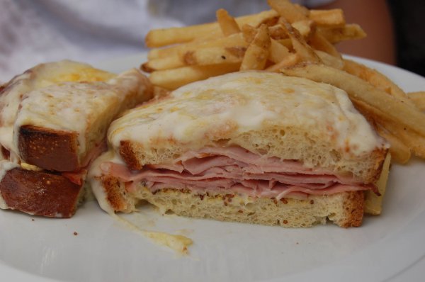 Bir sandviçten çok daha fazlası: Croque Monsieur