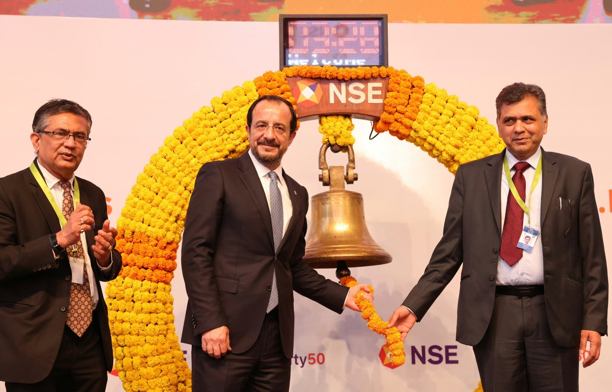 Christodoulides Mumbai Borsası'nda kapanış zilini çaldı